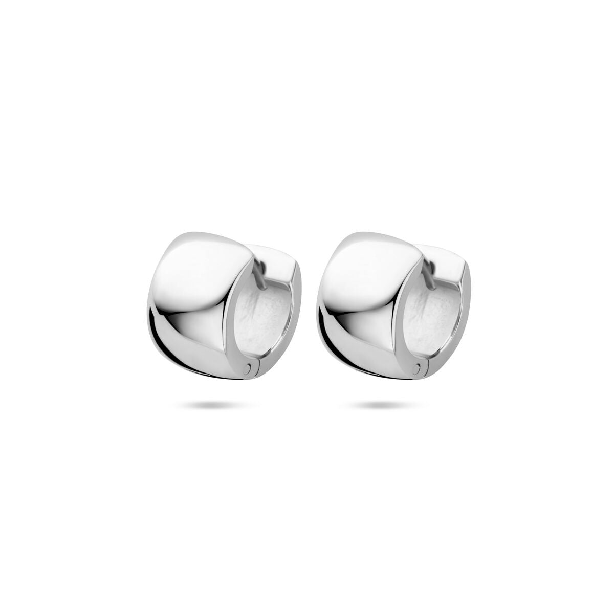 Boucles d'oreilles en argent rhodié de 10,5 mm, au design lisse et moderne.