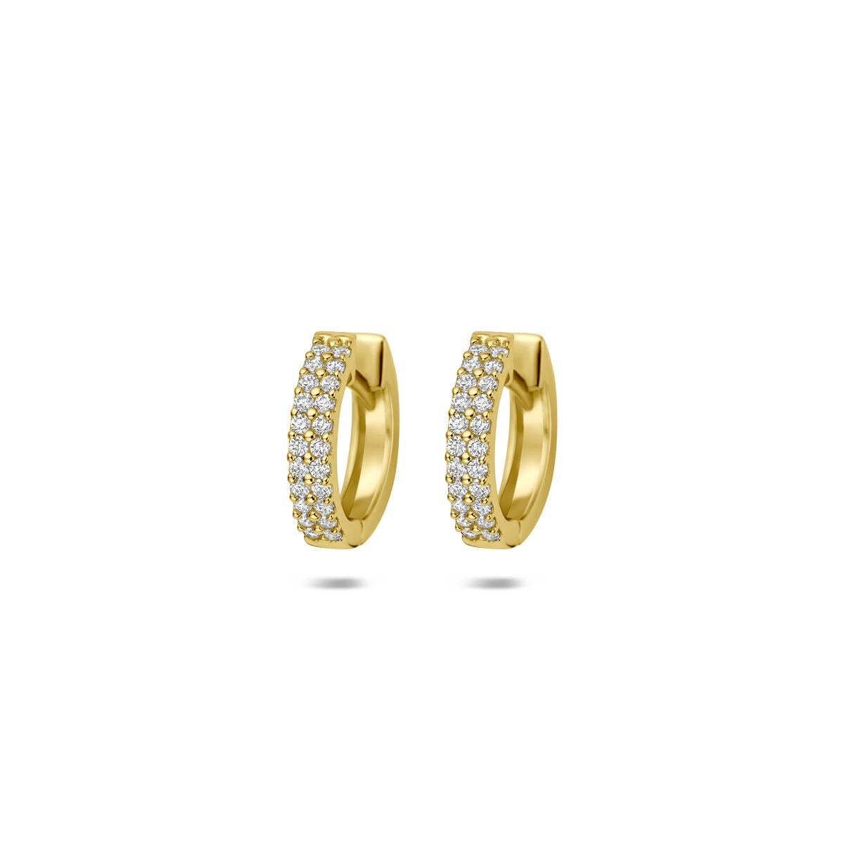 Boucles d'oreilles en or jaune 14 carats avec zirconiums, de forme arrondie et serties.