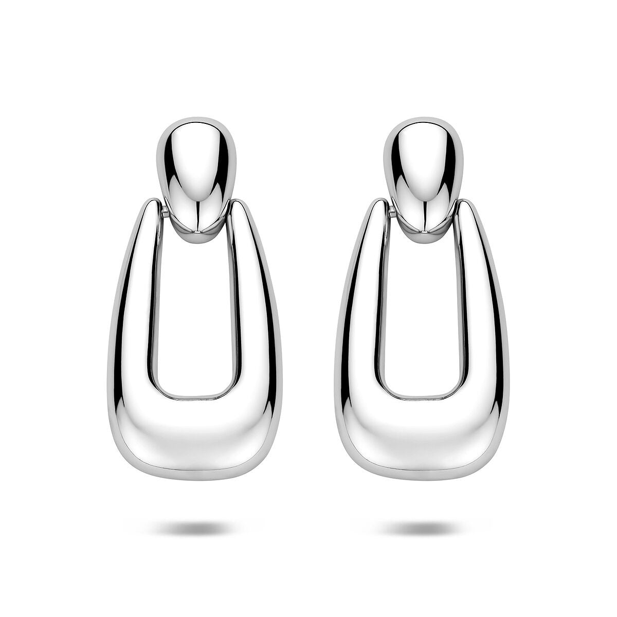 Boucles d'oreilles en argent rhodié, de forme allongée et élégante.