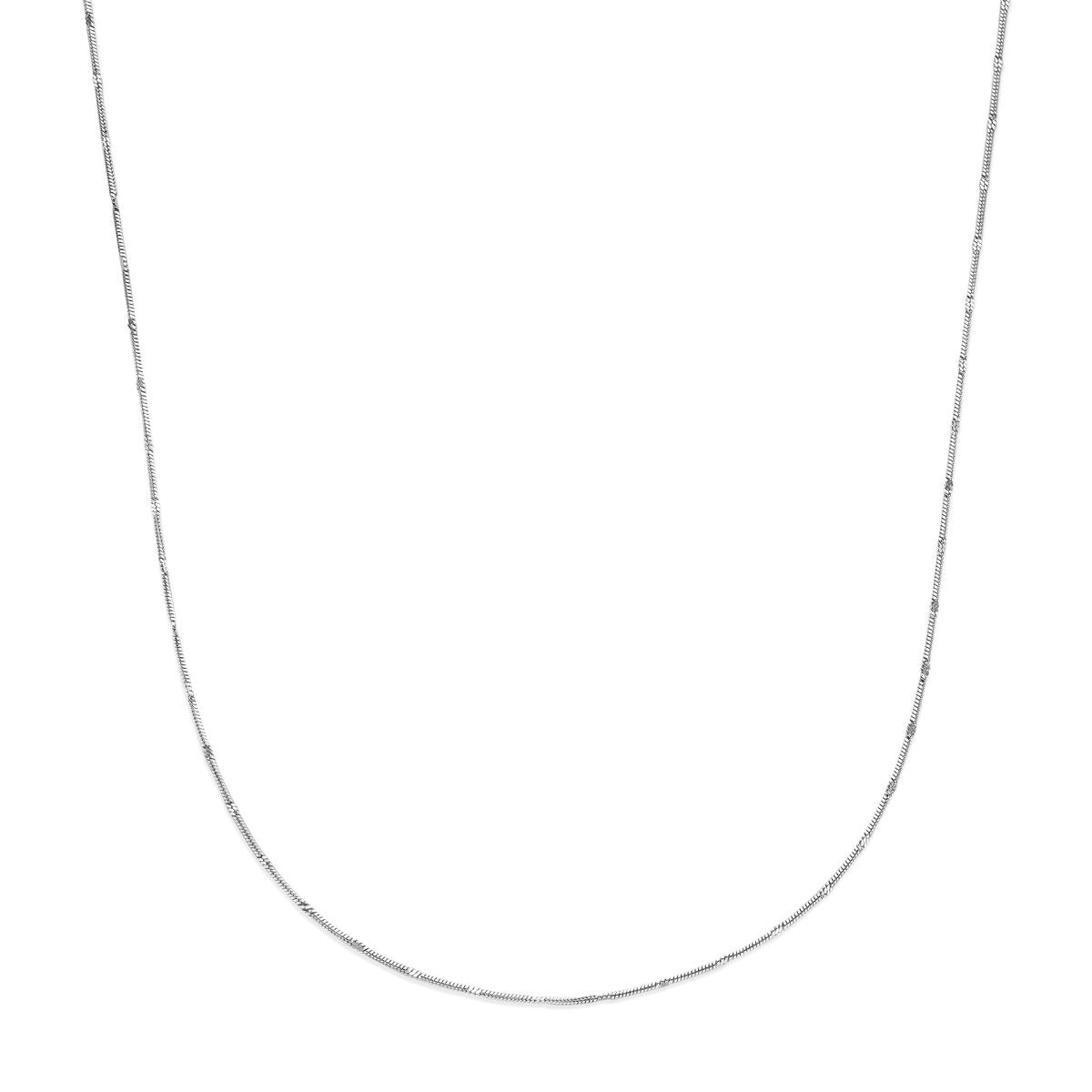 Collier en argent rhodié, chaîne serpent de 1,5 mm, longueur de 41 + 4 cm.