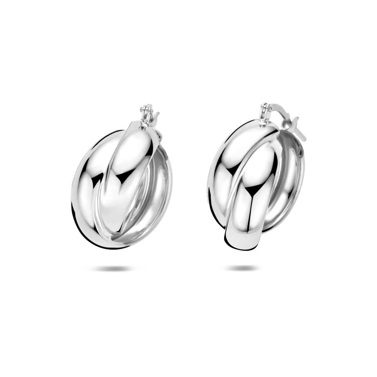 Boucles d'oreilles en argent 925 rhodié, de forme ovale et brillante, mesurant 22 x 10 mm.