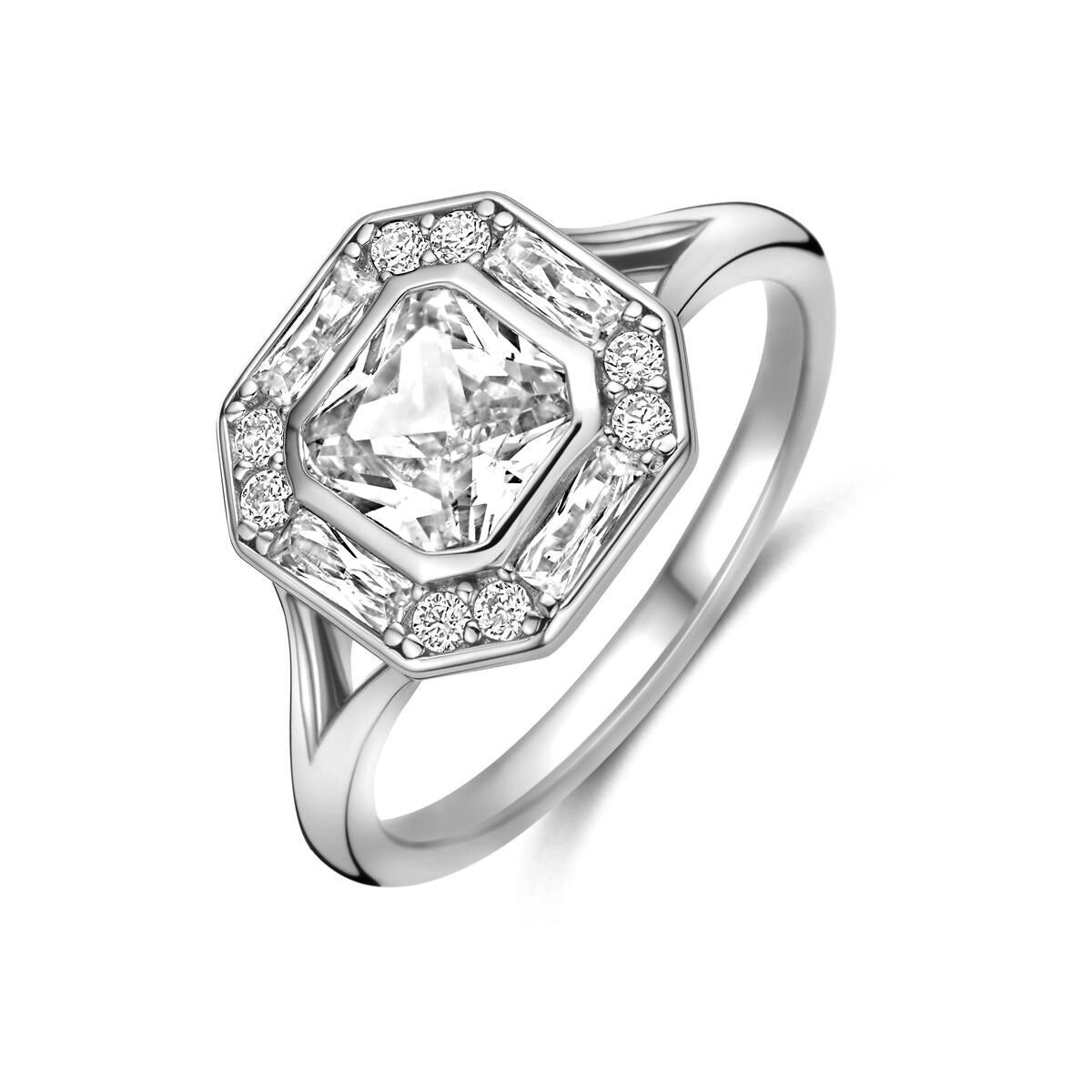 Bague en argent 925 rhodié avec un entourage de zirconium, forme octogonale.