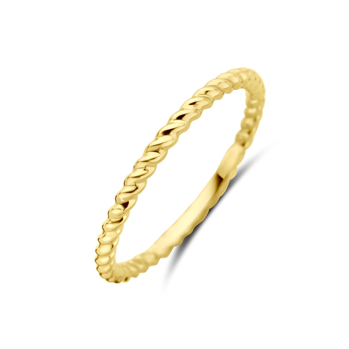 Bague en or jaune 14 carats avec un design torsadé de 1,5 mm.