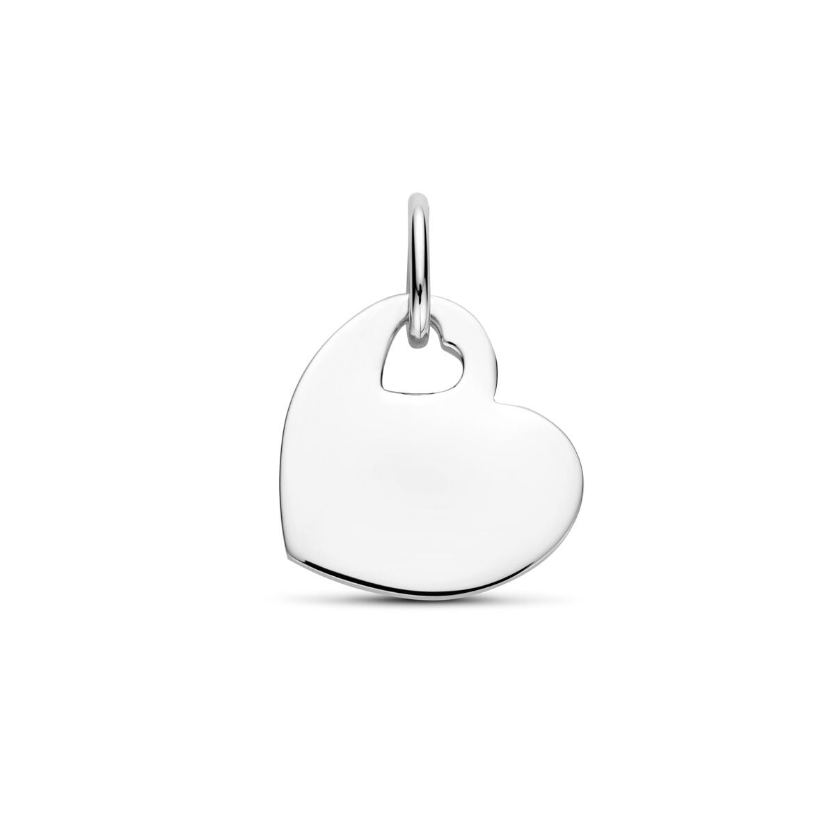 Pendentif en forme de cœur en argent rhodié 925, avec un petit cœur découpé.