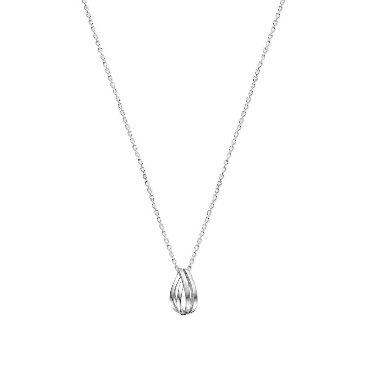 Collier en argent rhodié avec pendentif en forme de goutte.