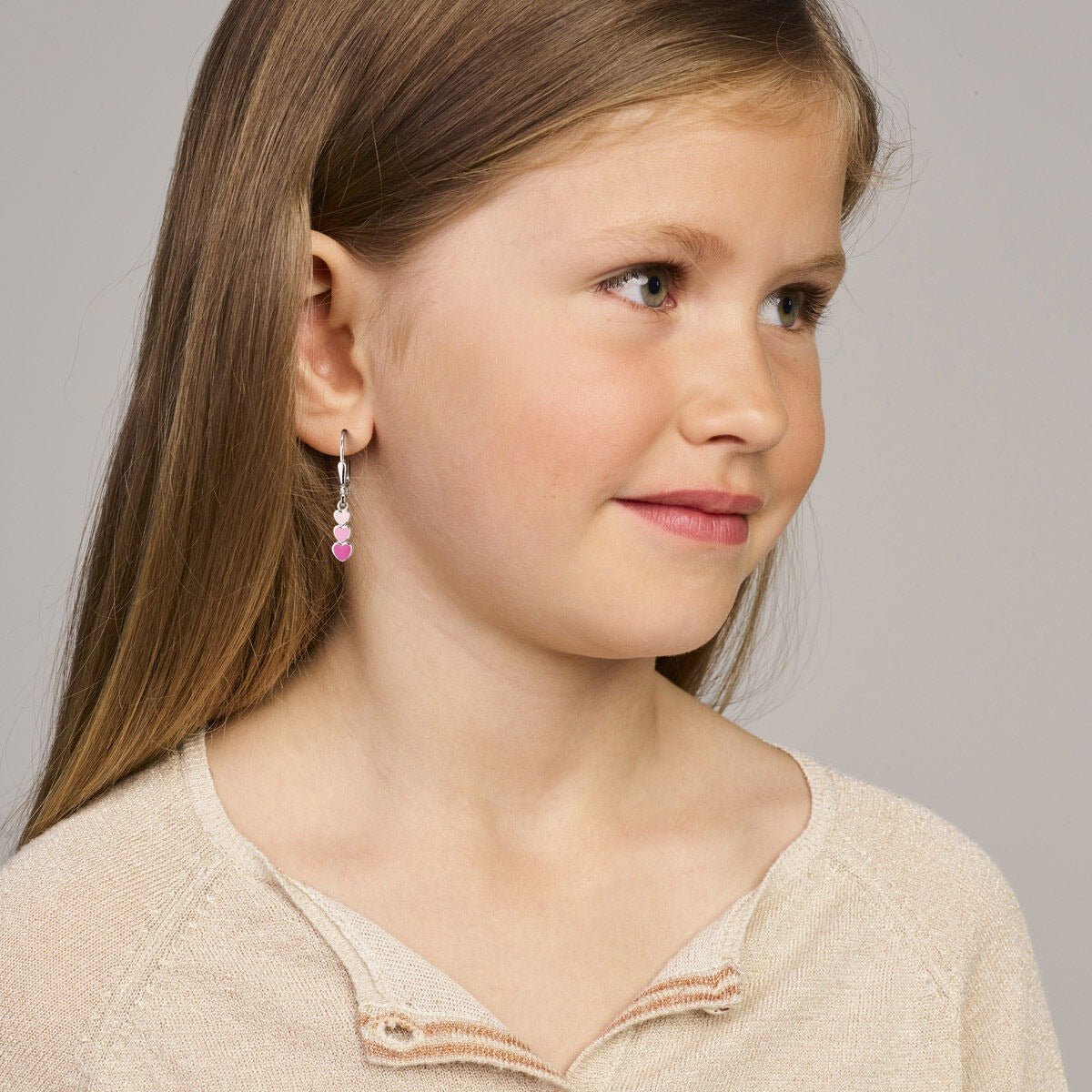 Boucles d'oreilles pour enfant en argent 925 rhodiées avec cœurs et émail