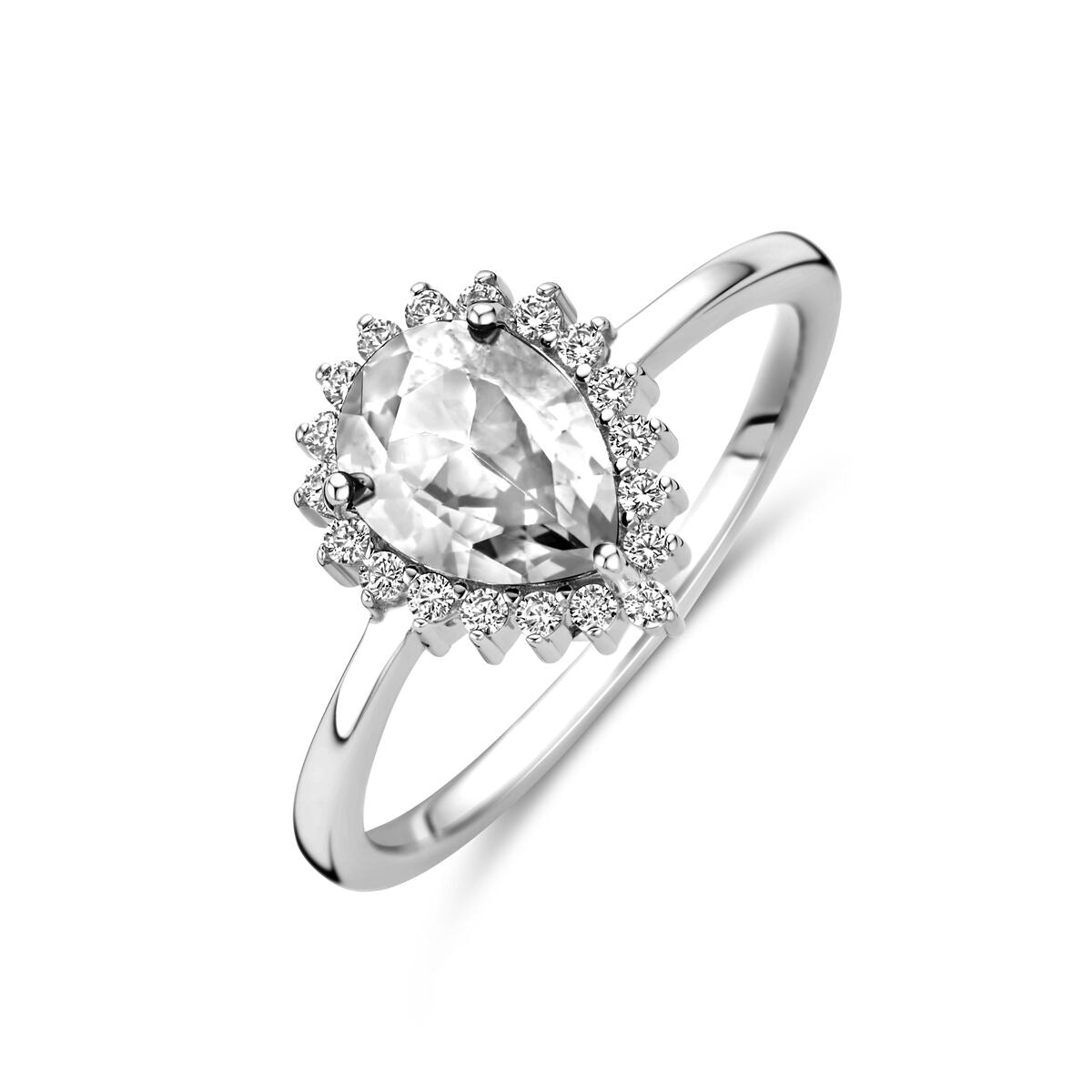 Bague en argent pour femme avec zirconia en forme de poire entourée de petites pierres.