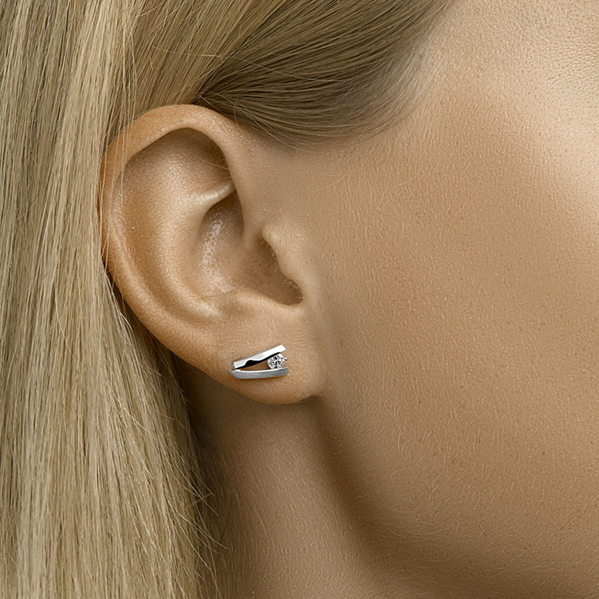 Puces d'oreilles en argent rhodié avec zircone 925