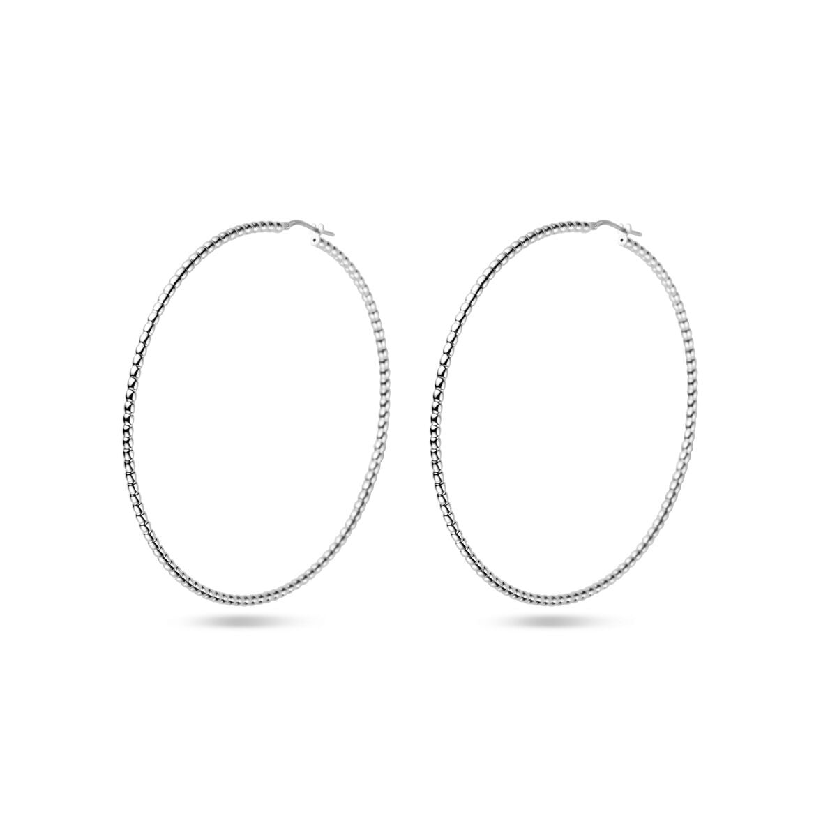 Boucles d'oreilles en argent rhodié de 75 mm, de forme ronde et lisse.