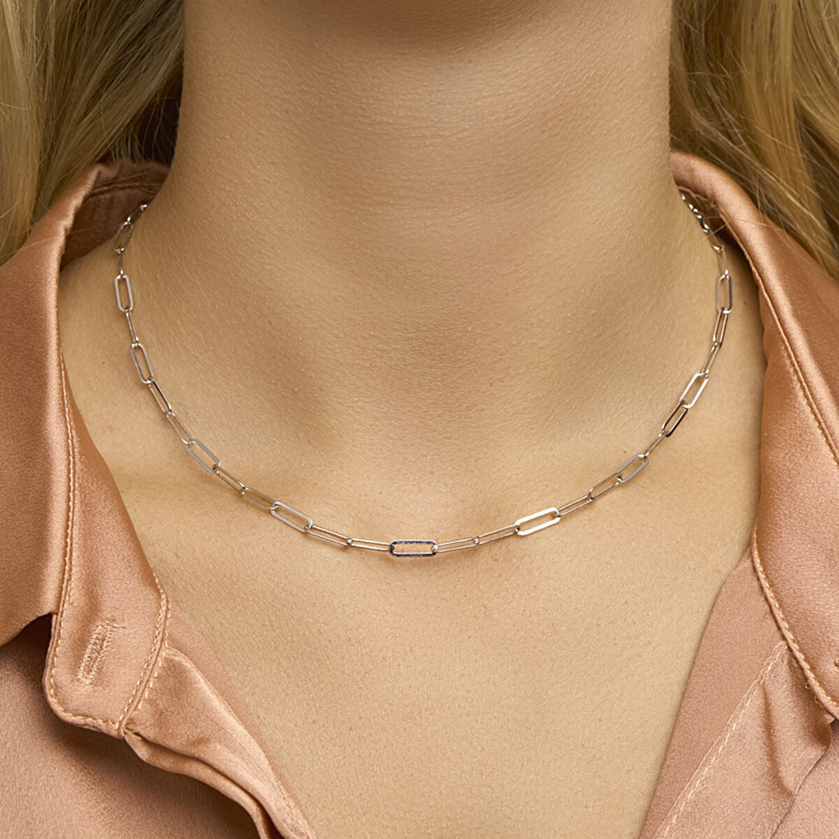 Collier en argent en forme de trombone – rhodié 925