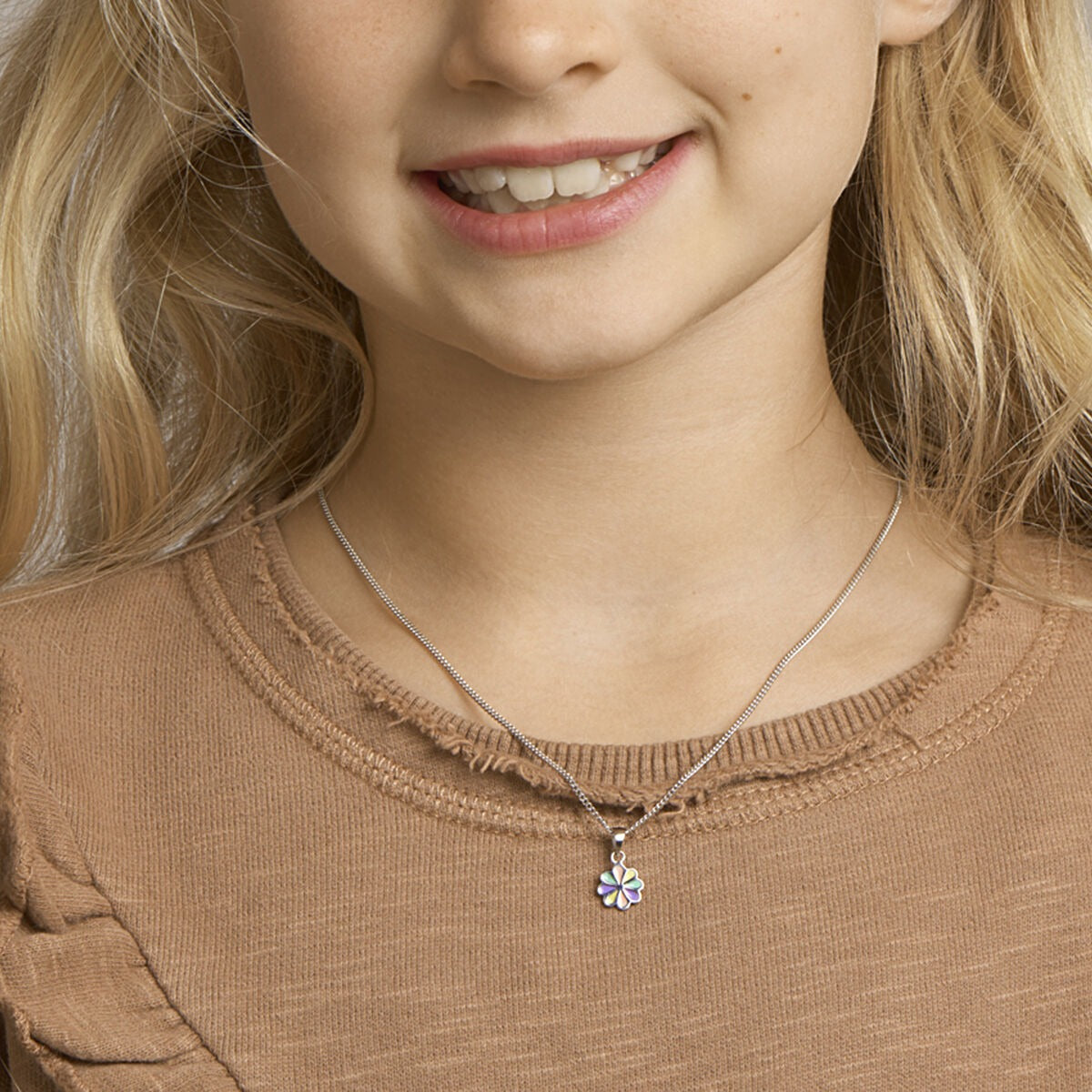 Pendentif en argent avec émail coloré