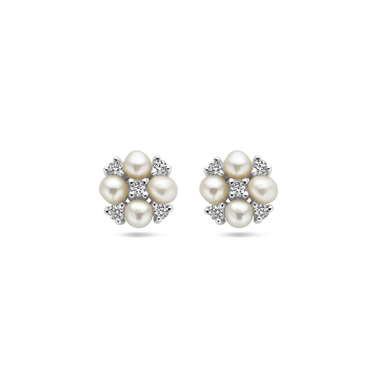 Boucles d'oreilles argentées avec perles d'eau douce et zirconia, finition rhodiée, diamètre 7,5 mm.