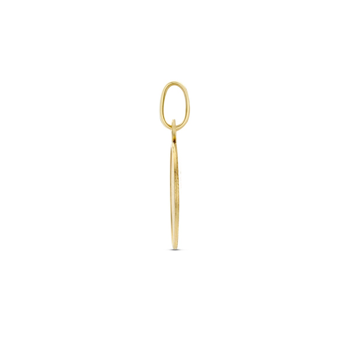 pendentif à graver en or jaune 14k – subtil et significatif