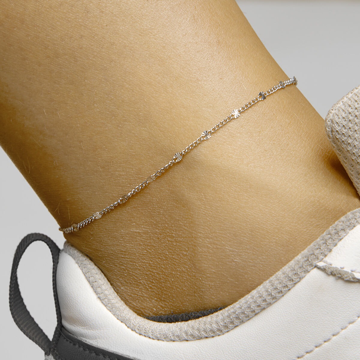 Bracelet de cheville en argent gourmet maille – rhodié