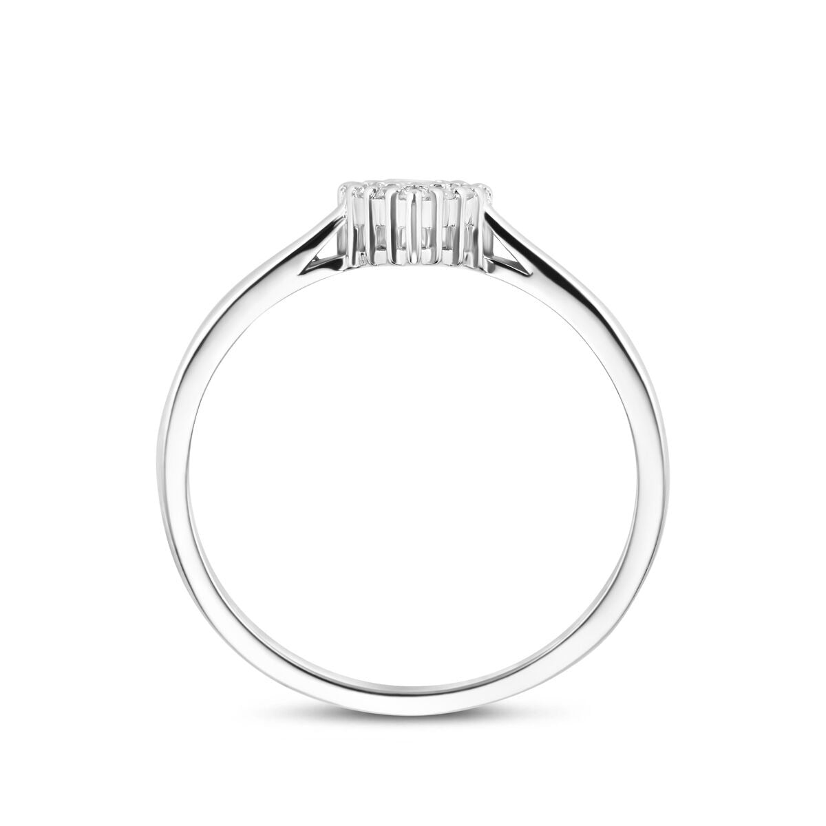 Bague en argent pour femme avec zircone taillée en poire et sertissage entourage