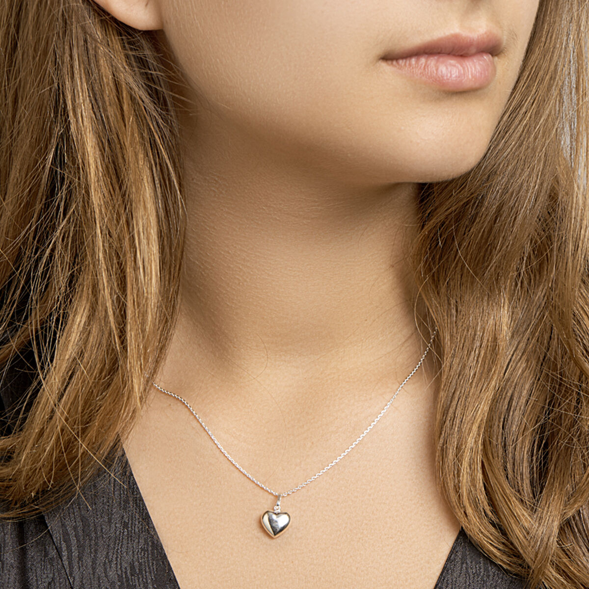 Collier en argent avec cœur – maille ancre