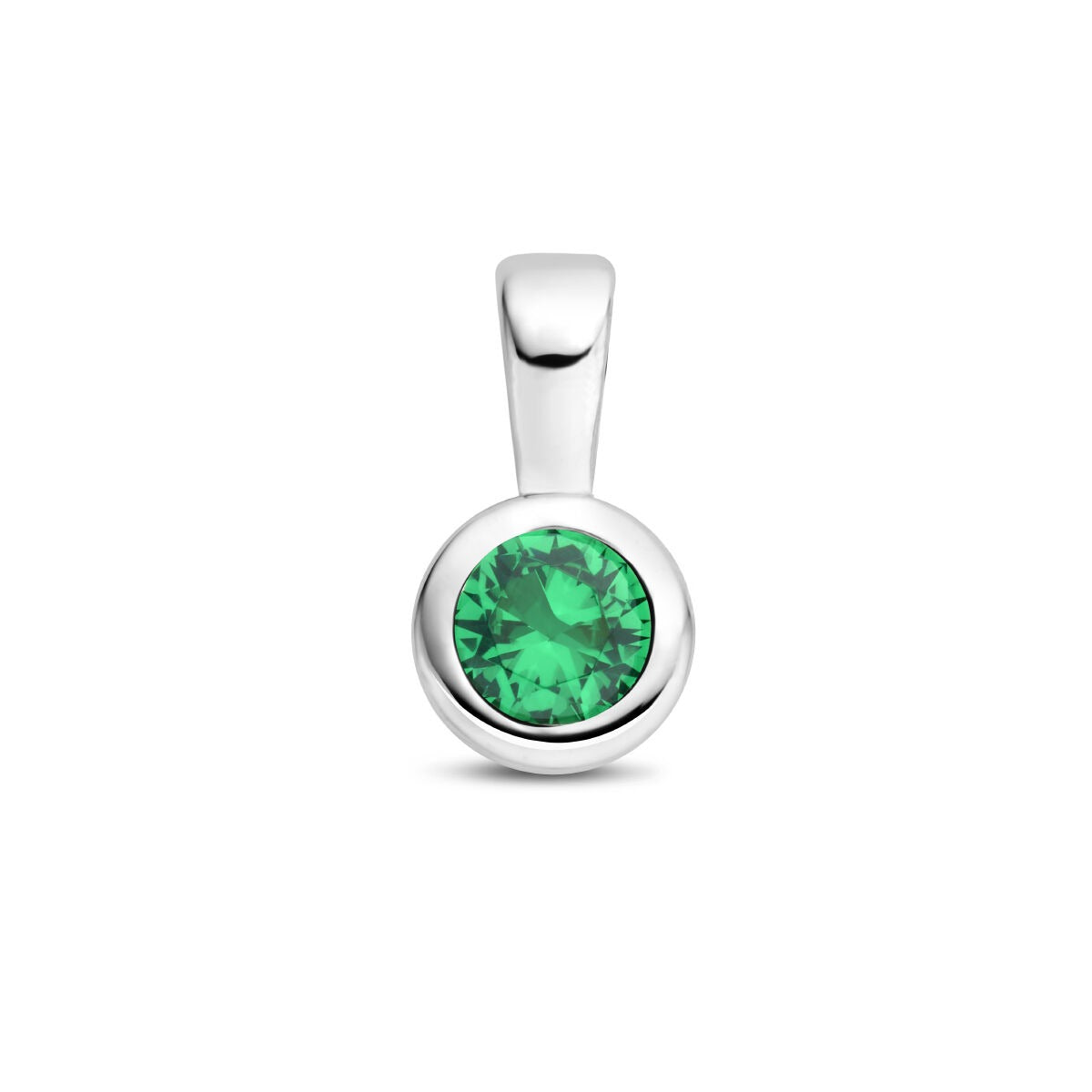 pendentif en argent rhodié avec une pierre de naissance verte.