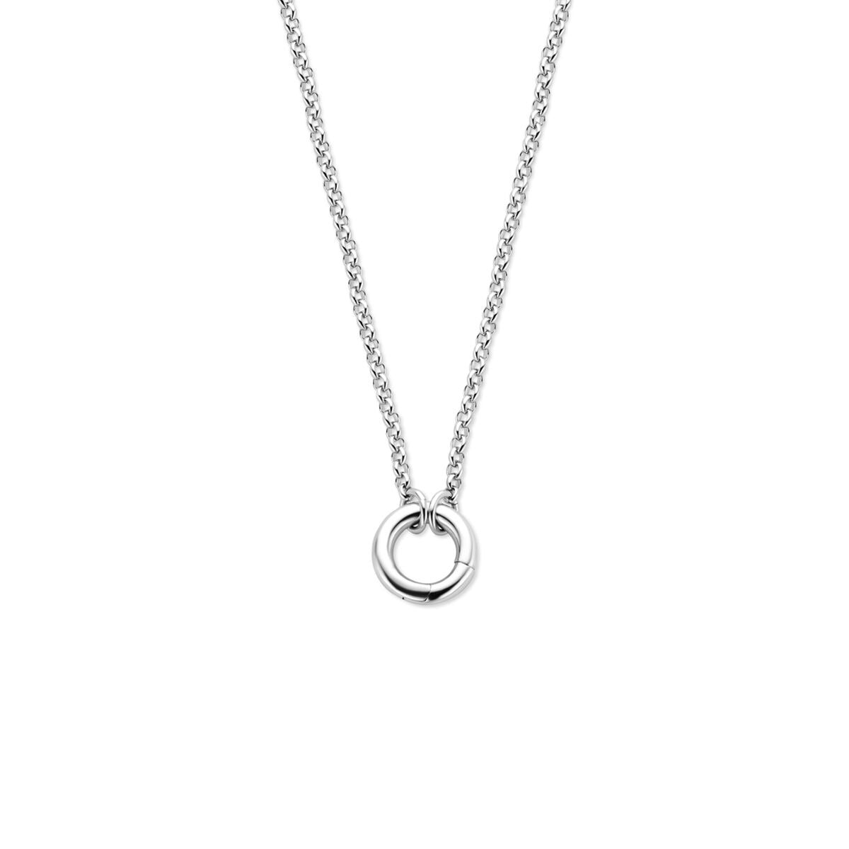 Collier jasseron en argent rhodié avec un connecteur circulaire.