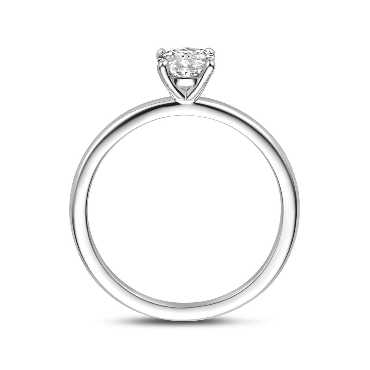 Bague en argent avec zircone ovale