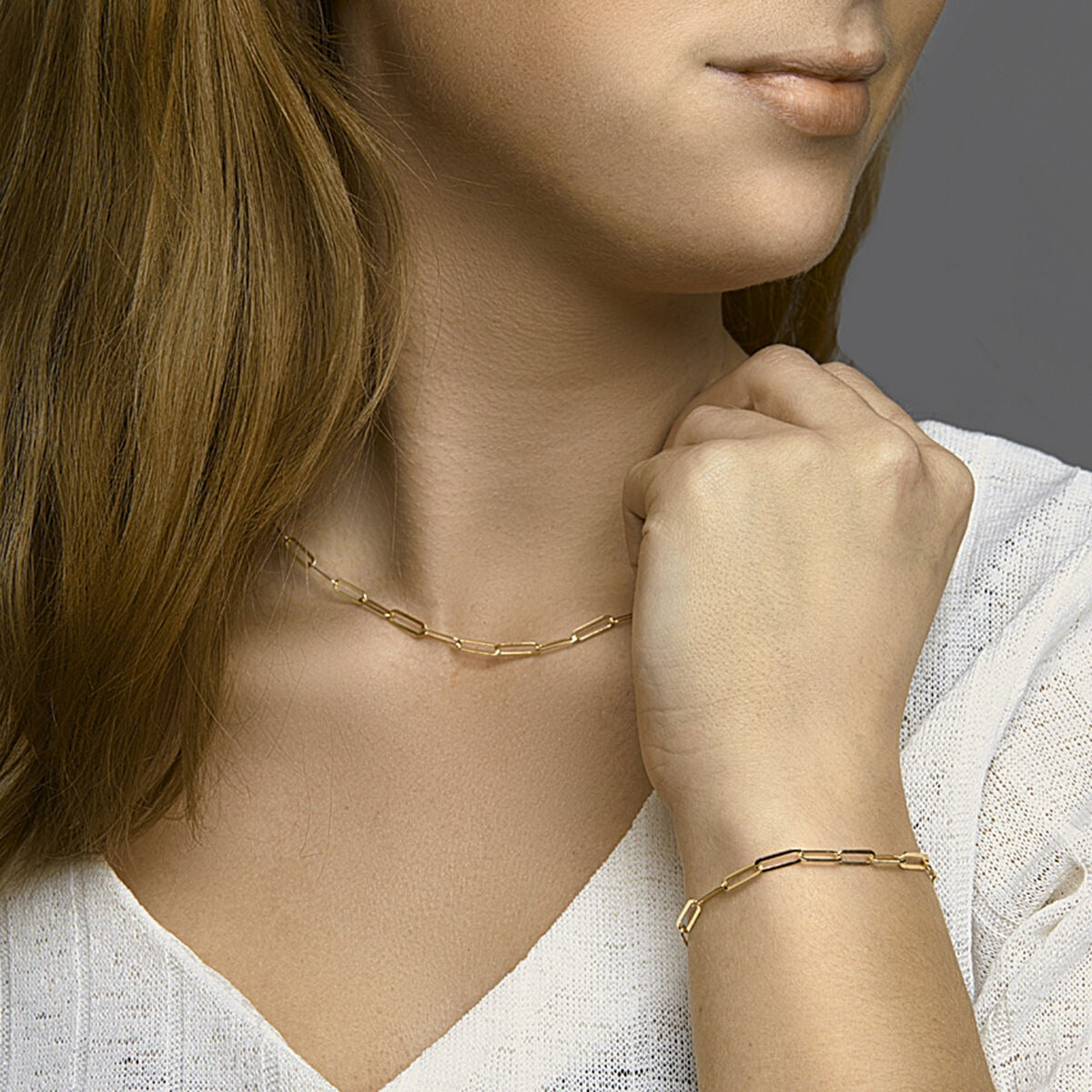 Collier en argent couleur or en forme de trombone