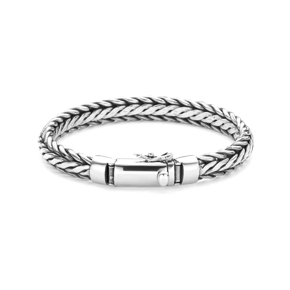 Bracelet en argent oxydé avec maillons en forme de queue de renard de 9 mm.