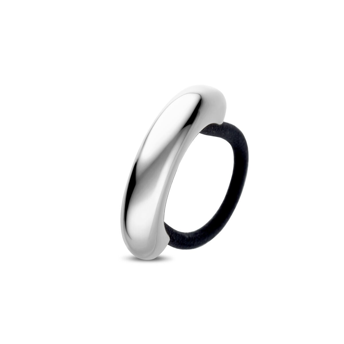 Cuff en acier inoxydable argenté, accessoire capillaire minimaliste avec une finition lisse.