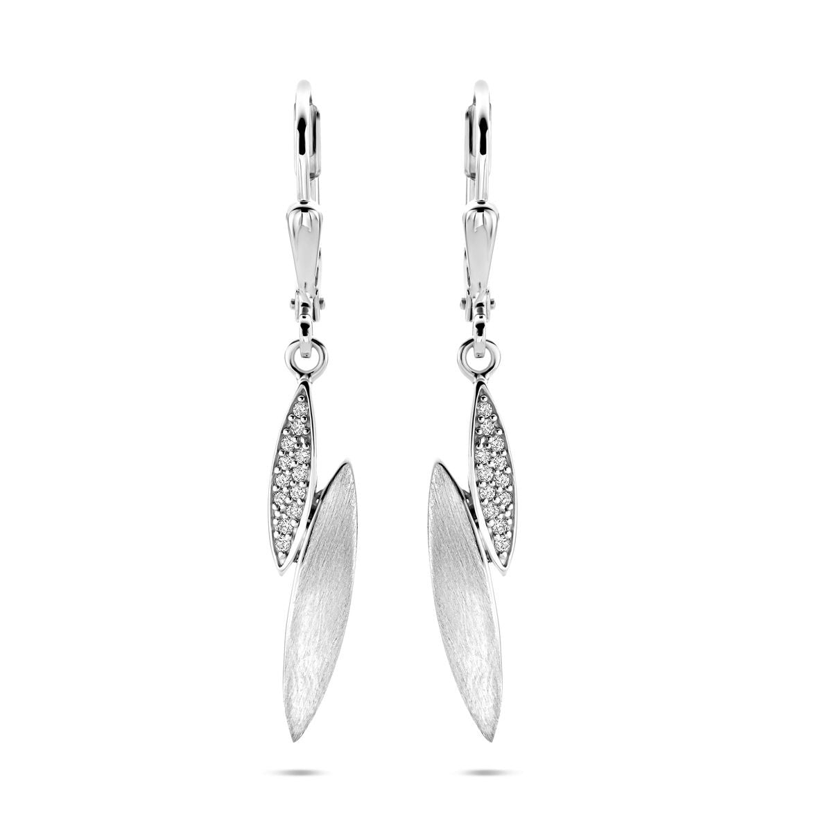 Boucles d'oreilles en argent rhodié avec zirkonia, présentant une forme élégante et une finition mate.