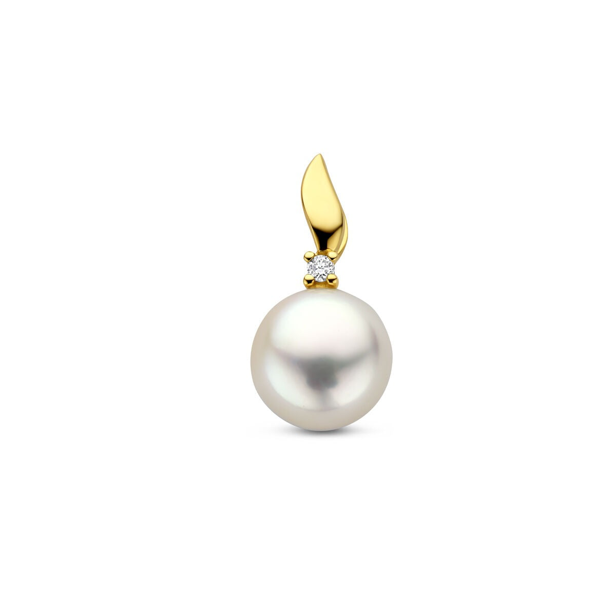 Pendentif en or jaune 14 carats avec une perle et un diamant.
