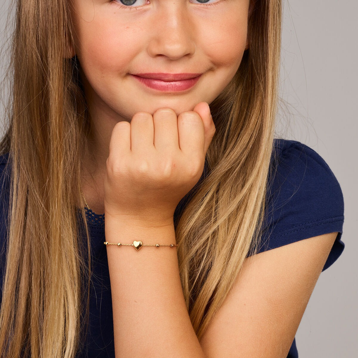 bracelet pour enfant en or jaune 14k avec cœur et billes