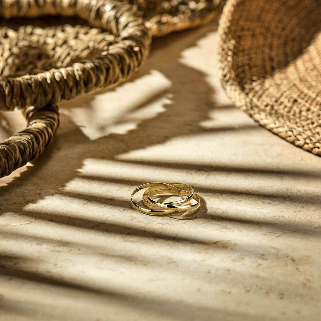 9k Geelgouden ring met drie losse ringen