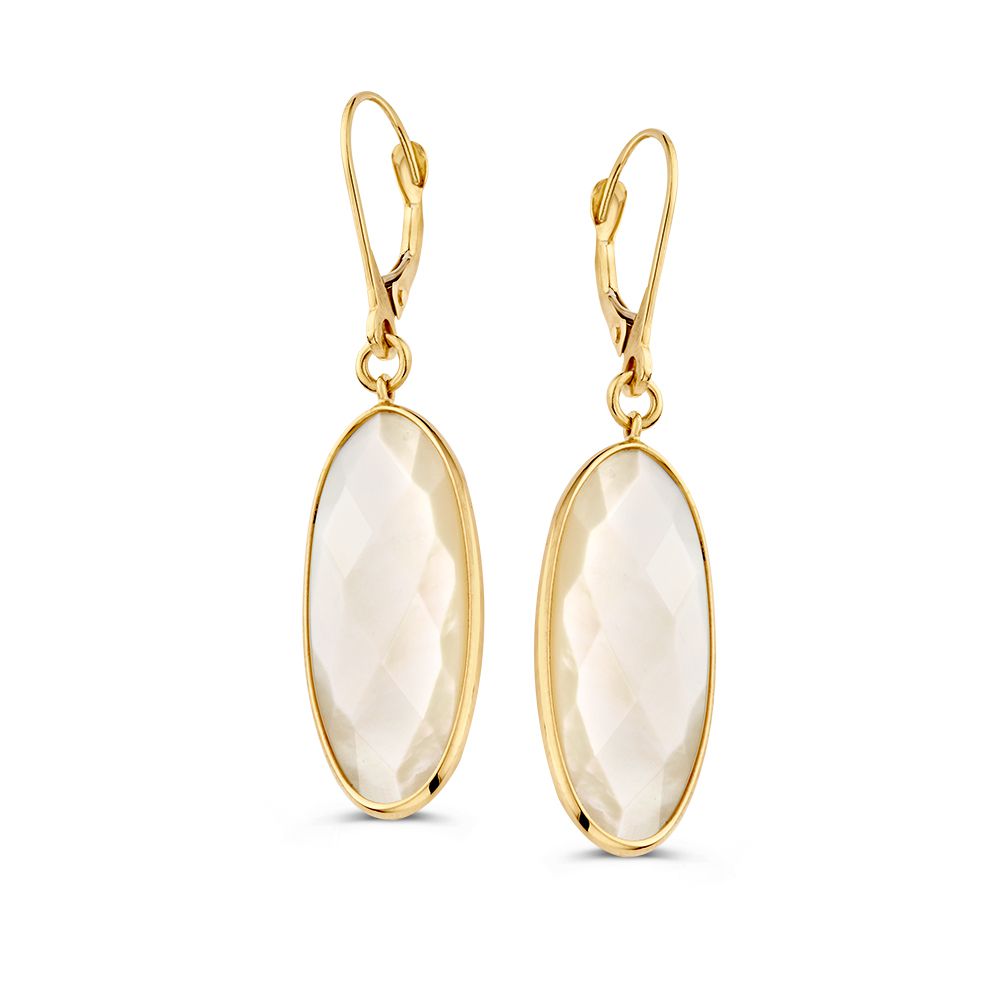 Boucles d'oreilles en or jaune 14 carats avec pendentifs ovales en nacre.