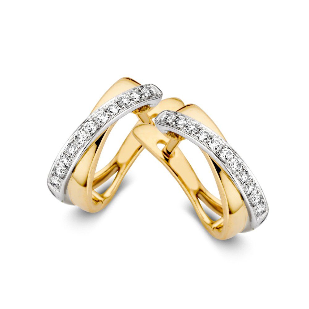 Boucles d'oreilles bicolores en or jaune et blanc avec diamants, 14 carats, ornées de 0,16 carats de diamants.