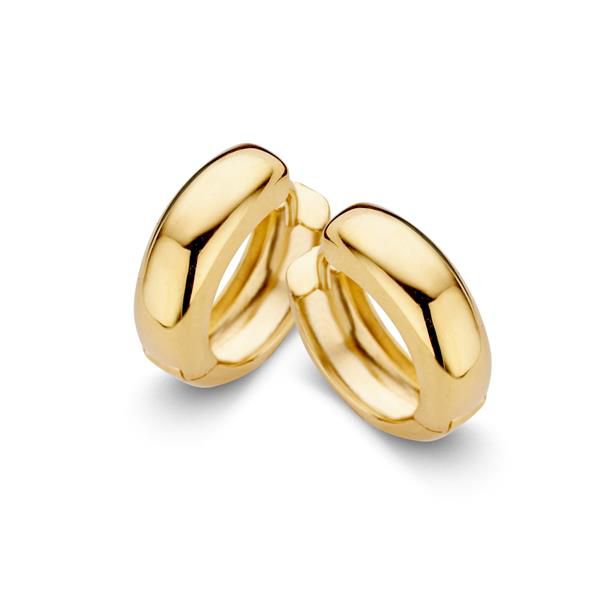 Boucles d'oreilles créoles en or jaune, de forme ronde et lisse, avec une finition brillante.