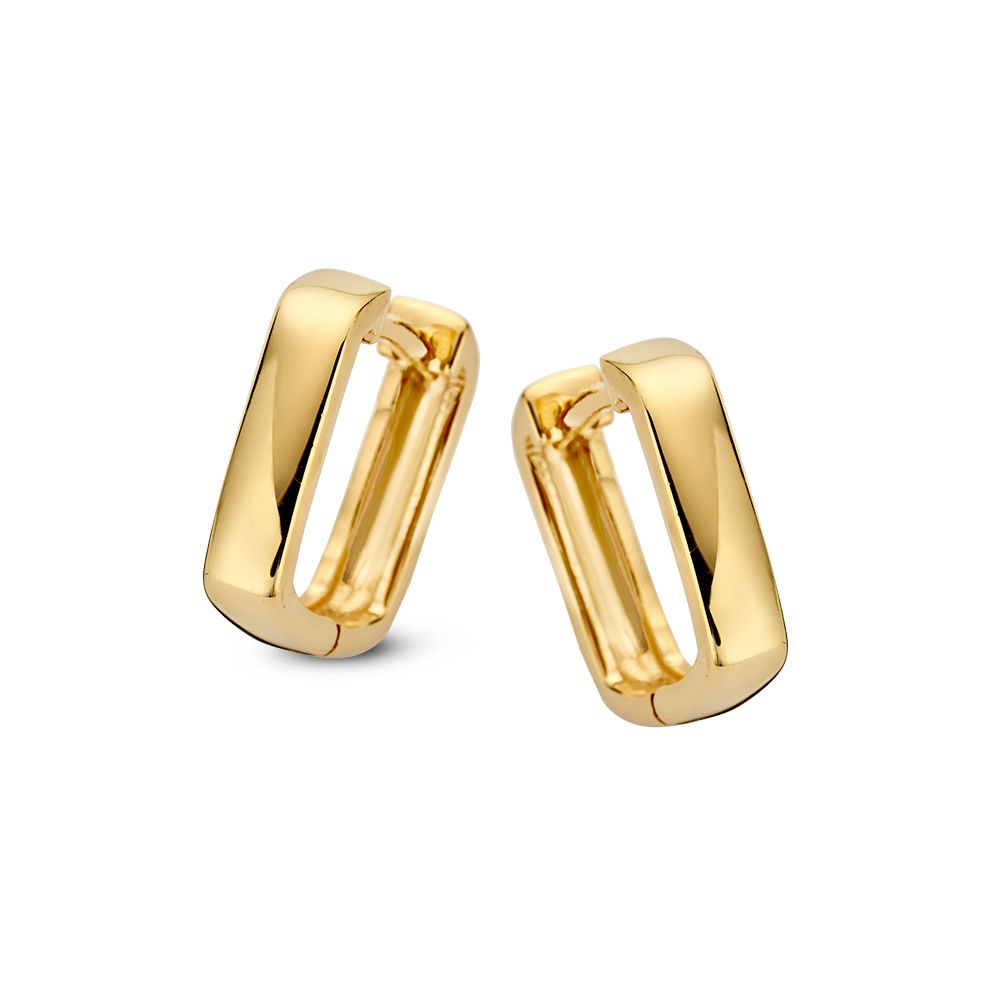 Boucles d'oreilles en or jaune au design carré, offrant un look moderne et affirmé.