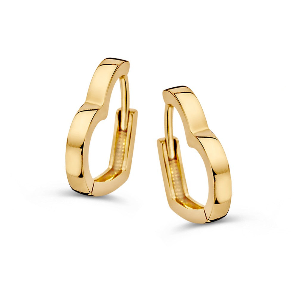 Boucles d'oreilles en or jaune en forme de cœur, avec une finition lisse et brillante.