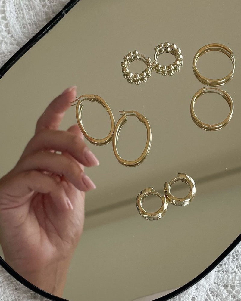 Créoles en Or Jaune Intemporelles – 14 Carats, 16 x 25 mm Taille Intérieure, Design Élégant et Minimaliste