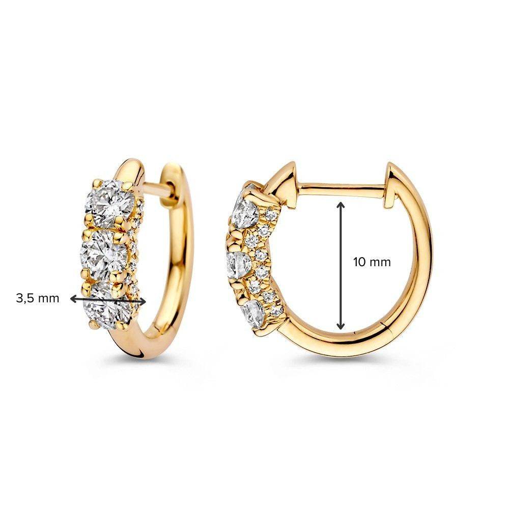 Superbes Créoles en Or Jaune avec Diamants en Sertissage Chaton 1,18 crt.