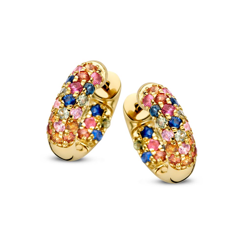 Boucles d'oreilles en or jaune ornées de saphirs multicolores en sertissage pavé.