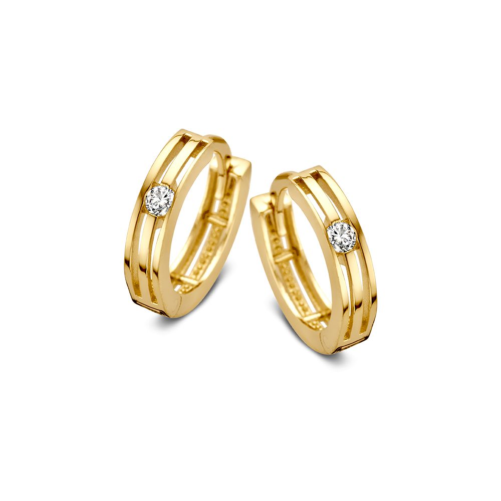 Boucles d'oreilles en or jaune avec des zirkonia, design élégant et intemporel.