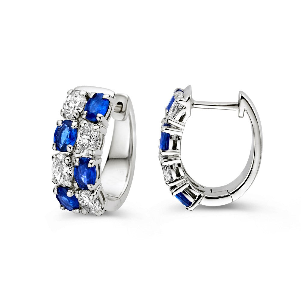 Créoles en or blanc avec saphirs bleus taillés en ovale et diamants – 1,60 crt de saphir, 1,20 crt de diamant