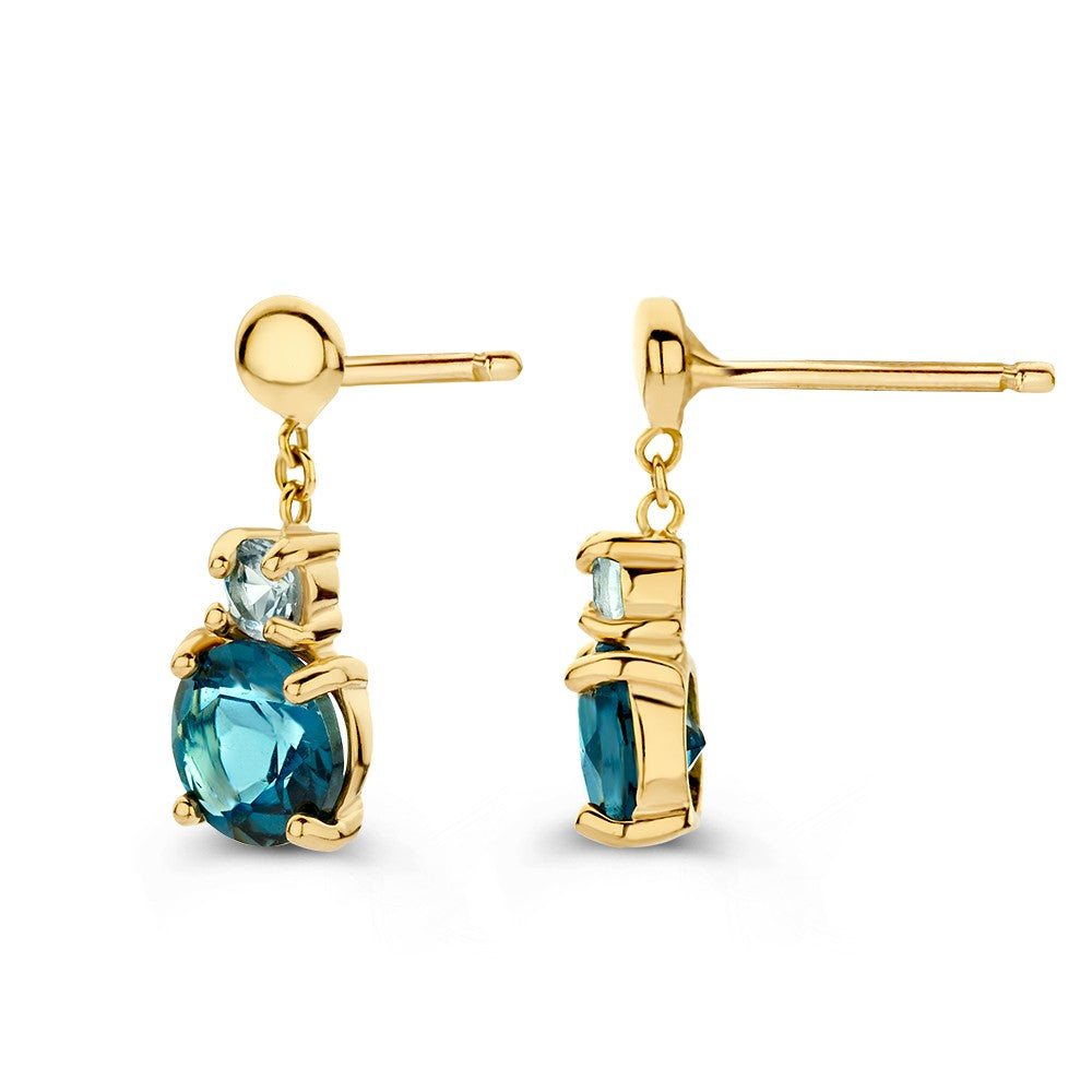 Boucles d'oreilles élégantes en or jaune avec topazes bleues et topazes London Blue