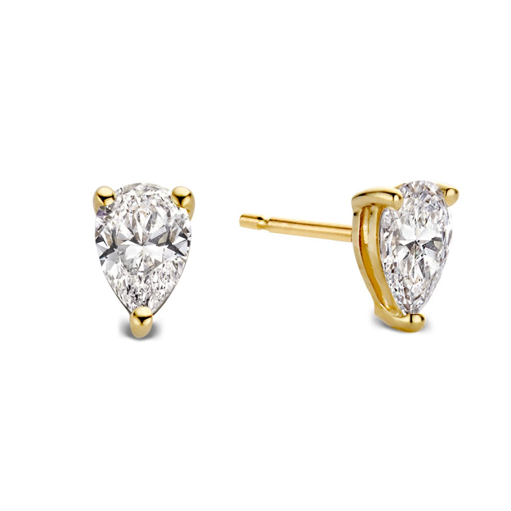 Boucles d'oreilles en or jaune avec des diamants en forme de poire de 0,50 carat.