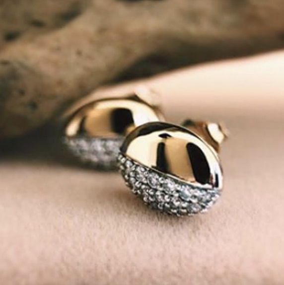Puces d'oreilles en or bicolore avec 0,30 ct de diamants brillants