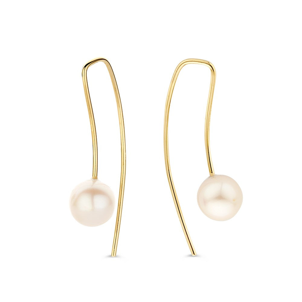 Boucles d'oreilles en or 14 carats avec perles, au design épuré et moderne.