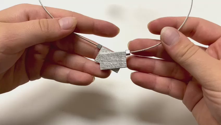 Collier gekruiste rechthoeken & hematiet C233
