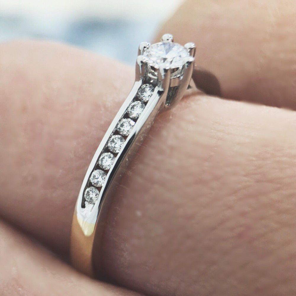 Bague pour femme en or jaune/or blanc 14 carats bicolore avec diamant de 0,30 ct