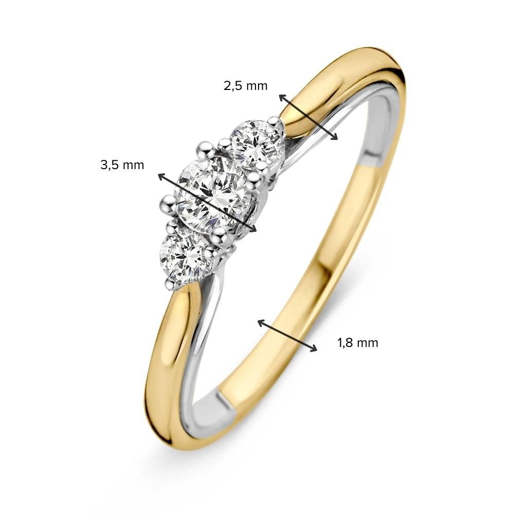 Bague élégante bicolore en or jaune et or blanc avec diamant brillant 0.31 crt.