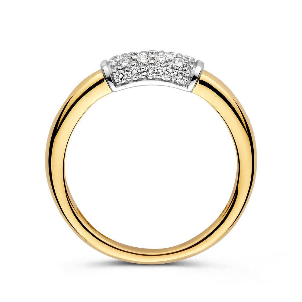 Bague en diamant bicolore élégante avec détails brillants 0.33 crt.