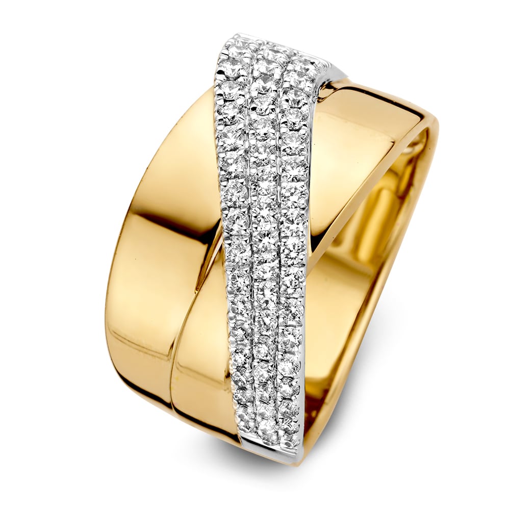 Bague large en or jaune et blanc avec pavé de diamants de 0,56 ct.