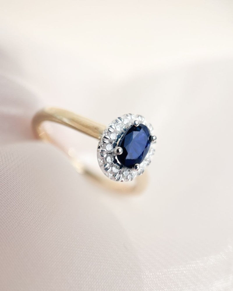 Bague pour femme en or 14 carats avec saphir bleu et halo de diamants